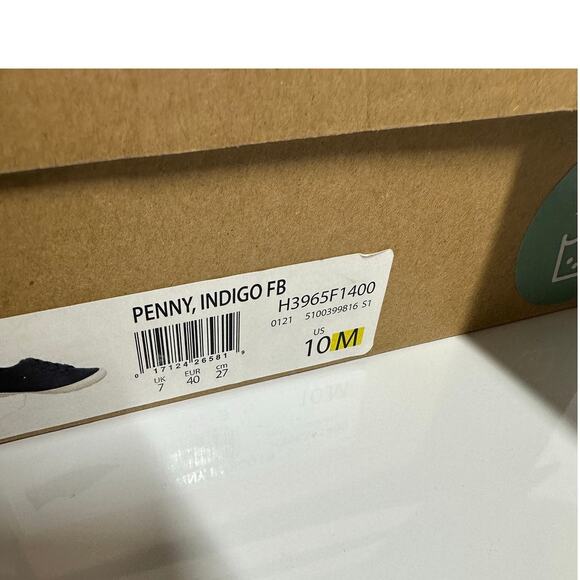 New NWT women zodiac 10 M Navy Blue classic fabric canvas walk flat walk shoes - Picture 2 of 11